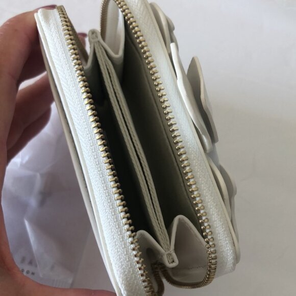 Ted Baker London Flower Laser Cut Out Zip Purse Small Leather Wallet Ivory - Picture 7 of 8